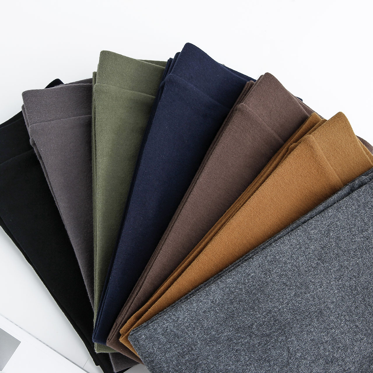 Leggings de talla grande ropa exterior para mujer Otoño e Invierno 2019 nuevos pantalones de una pieza engrosados con forro polar pantalones cortos pantalones delgados