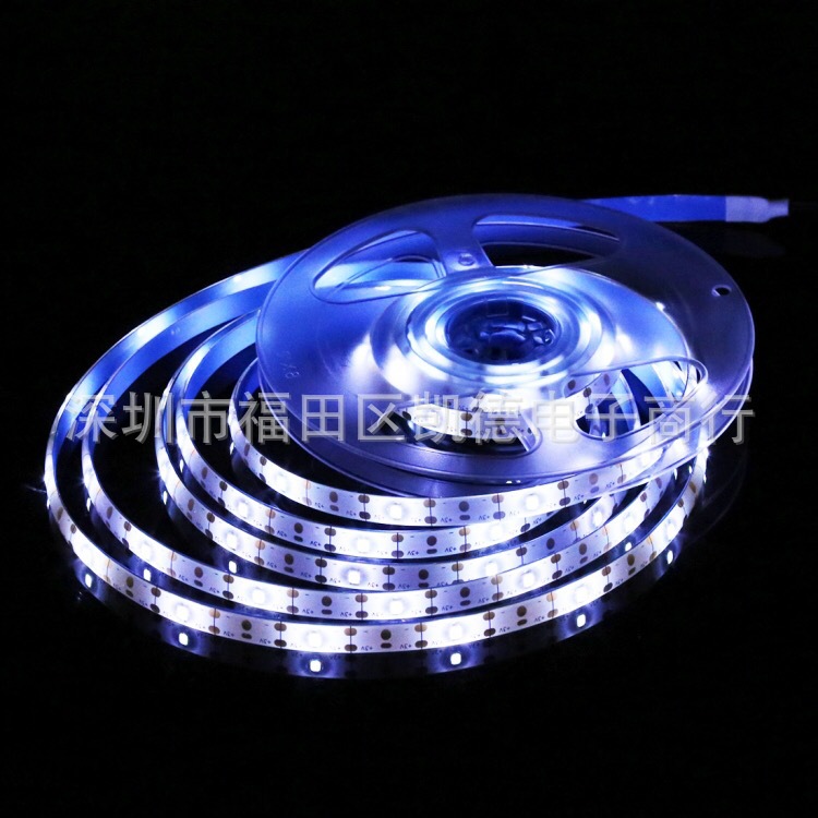 Barra de luz solar led al aire libre patio decoración Navidad vestir impermeable colorido 3m90led tira de luz solar