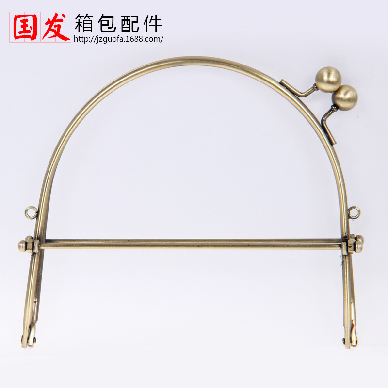 15.5cm de alambre de hierro bolso de mano mano oro al por mayor clásico portátil de cuatro colores bolso con bisagras opcional