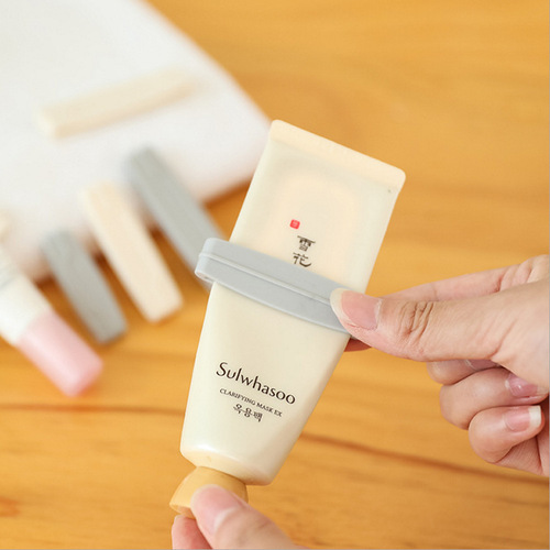 Manual toothpaste squeezer toothpaste squeezer lazy cosmetic facial cleanser squeezer