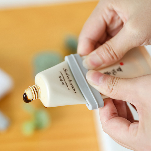 Manual toothpaste squeezer toothpaste squeezer lazy cosmetic facial cleanser squeezer