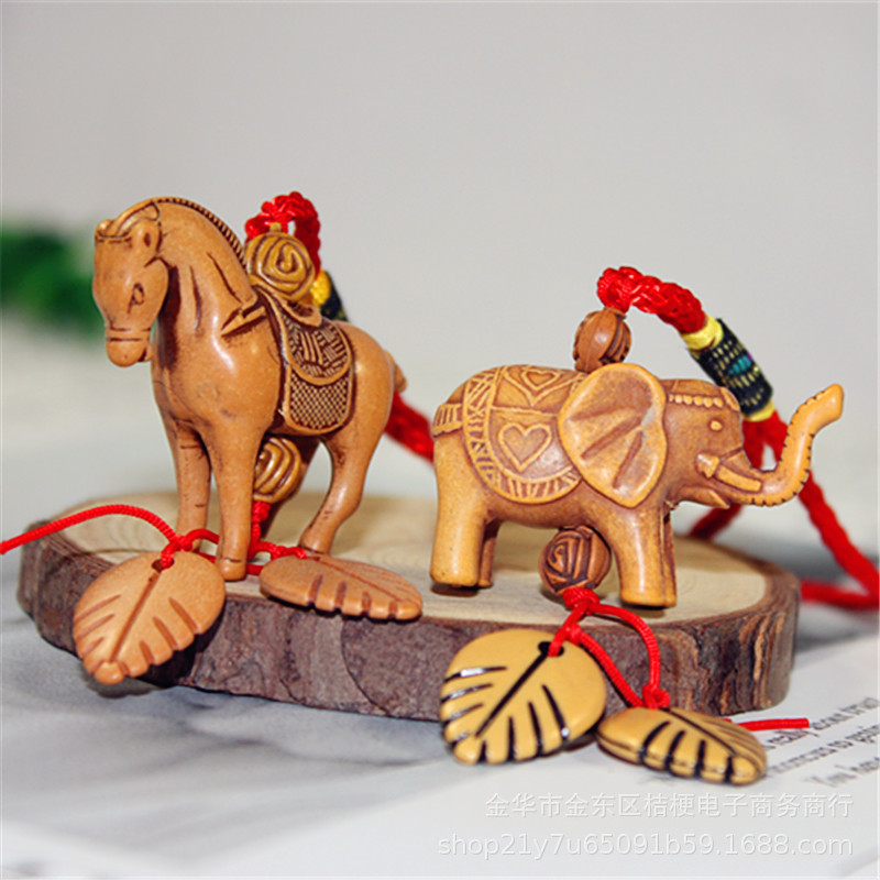 Three-dimensional elephant imitation mahogany mobile phone Zodiac keychain pendant camel pendant manufacturers wholesale Three-dimensional elephant imitation mahogany mobile phone Zodiac keychain pendant camel pendant manufacturers wholesale