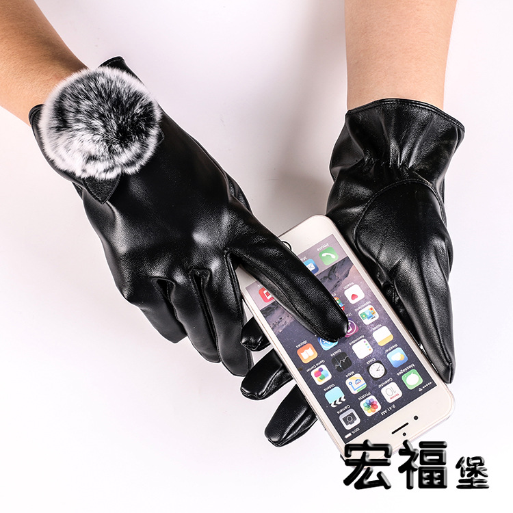 Otoño e invierno guantes cálidos Bola de piel de conejo de las mujeres engrosada de lana forrada a prueba de frío moda lindo montar guantes de cuero de la pantalla táctil de PU