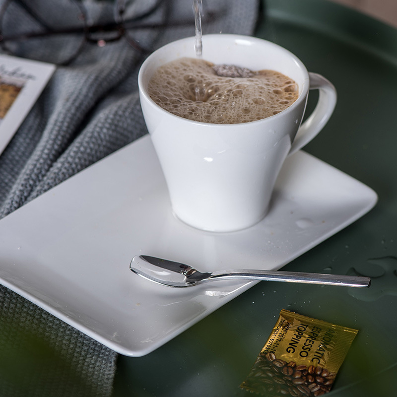 European-style creative simple pure white ceramic coffee cup saucer suit mug pastry plate dessert plate LOGO cup European-style creative simple pure white ceramic coffee cup saucer suit mug pastry plate dessert plate LOGO cup