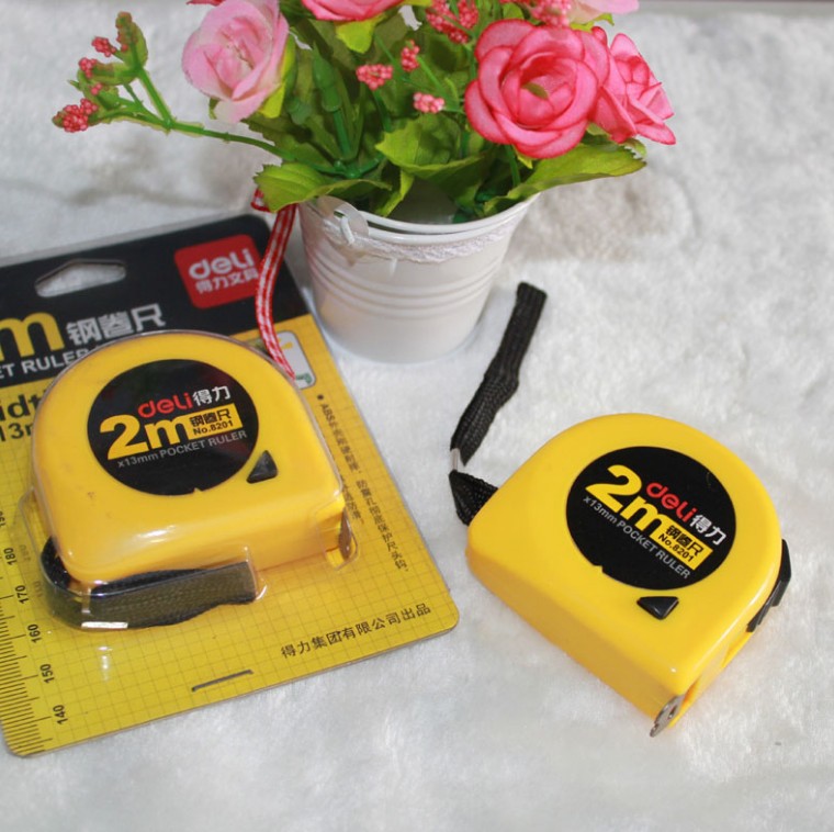 得力8201卷尺仪尺钢卷尺 2M米木工迷你便携工具距离测量家用仪器