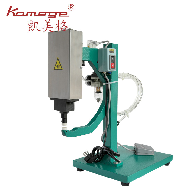 厂家直销 箱包衣服锁扣 拉链机  纽扣机 自动钉扣机 打孔 压扣机