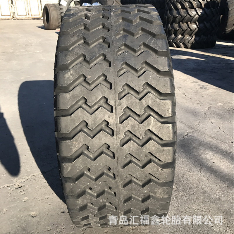 现货供应 15.5/65-18 鸡爪轮胎 拖车轮胎 现货促销