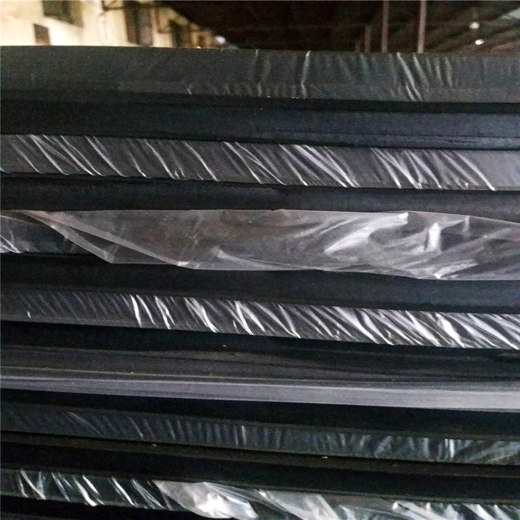 各种规格加厚橡胶板黑色夹网格布橡胶垫10公分厚橡胶块板防滑