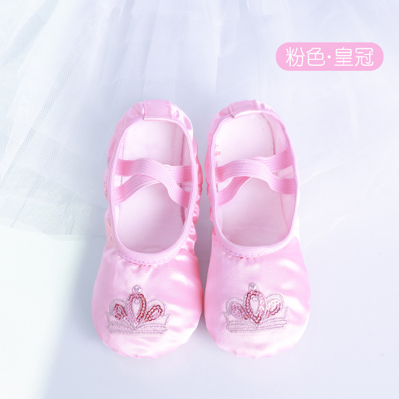 Zapatos de baile para niños zapatos de ejercicio de suela blanda para mujer zapatos de Ballet de lentejuelas bordados de satén Rosa Zapatos de garra de gato antideslizantes para estudiantes