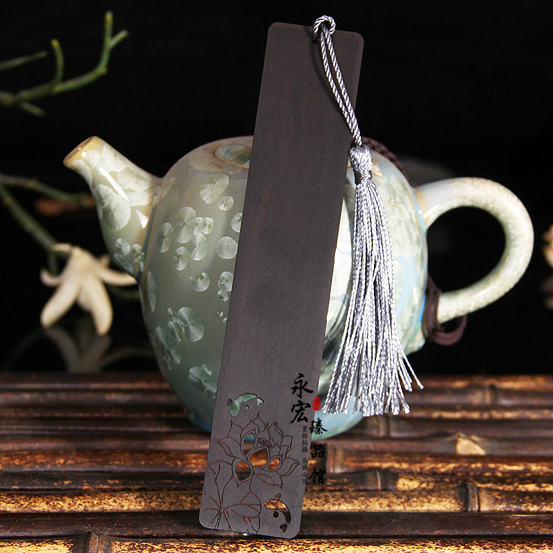 Ebony bookmark (transparent bag)