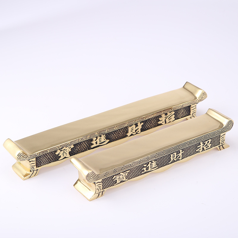 Yuantong Craft Factory Direct Supply: Wholesale Water Cups, Altar Items, Household Guan Gong, God of Wealth, Landlord Offering Sets, Altar Tables, Buddha Statues