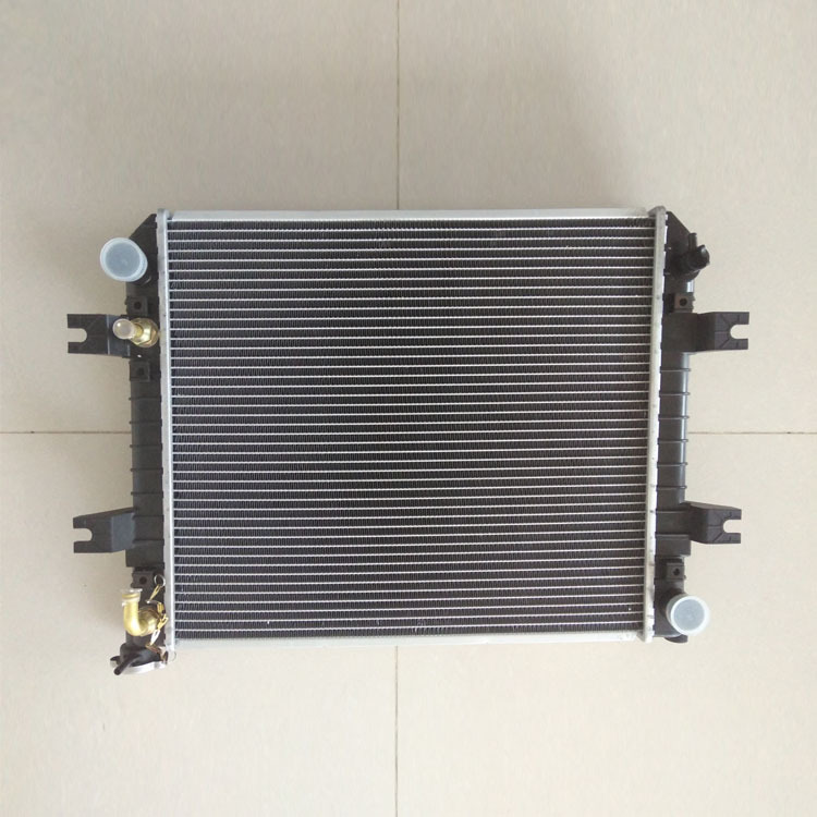 叉车配件批发 叉车散热器总成林德叉车水箱洋马发动机水箱