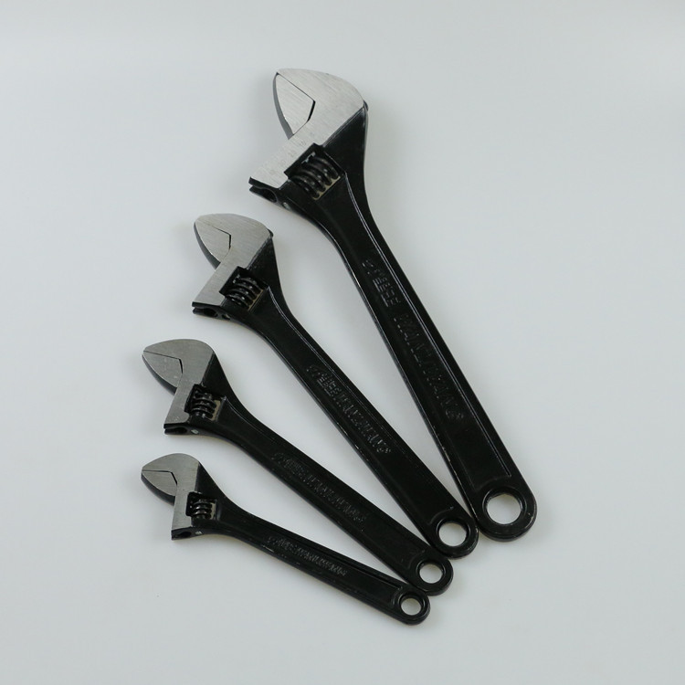 供应锻造发黑活络扳手手动五金工具带刻度8-15寸活动扳手