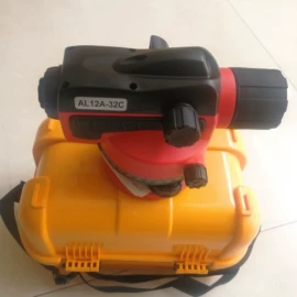 卷尺;激光水平仪;测距仪