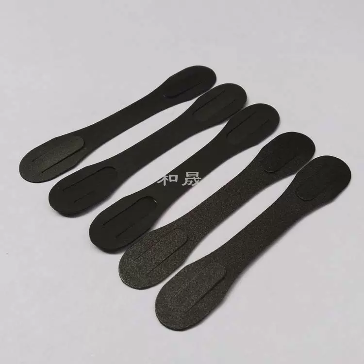 黑色磨砂塑料挂钩PP提手 PP挂条彩盒挂头 包装纸盒PVC挂条