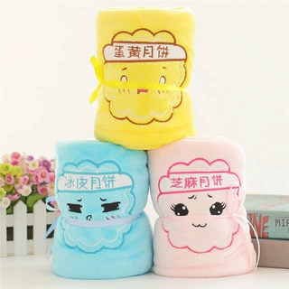 厂家定制中秋促销礼品 创意新款月饼毛毯法兰绒盖毯办公室午睡毯