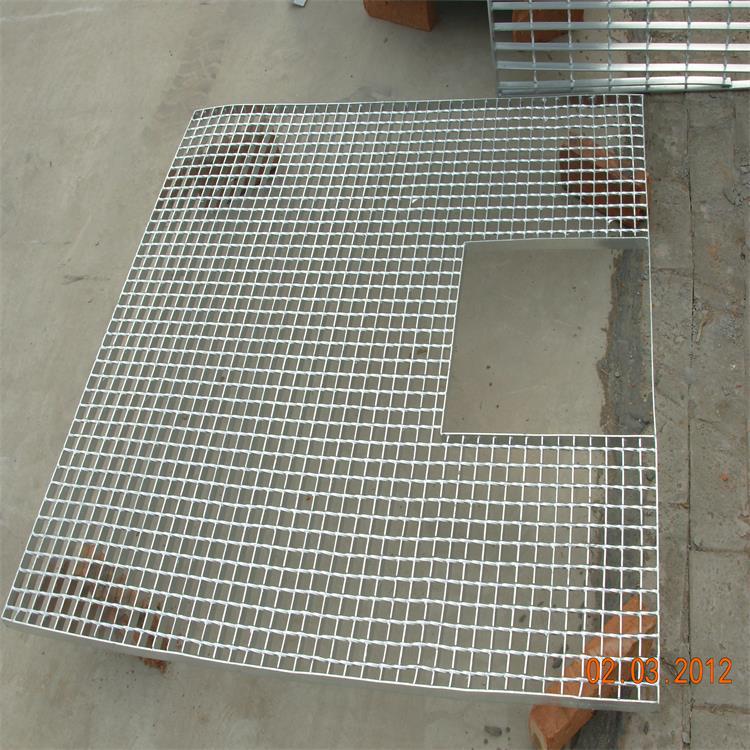 优质钢格板制造工艺分：压焊热镀锌钢格板与压锁热镀锌钢格栅板