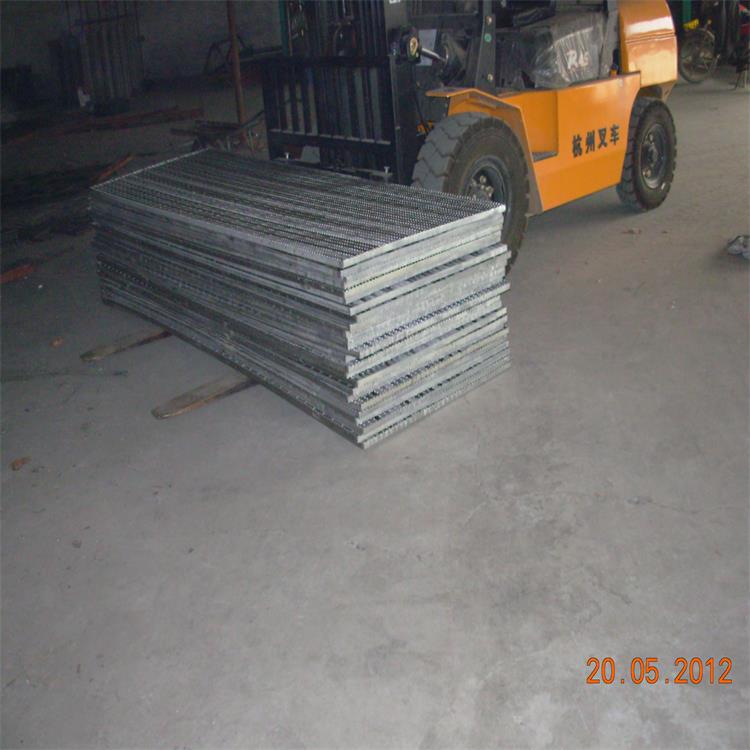 钢格板踏步板水槽格栅热镀锌钢格栅板平台钢格板,沟盖钢格栅板
