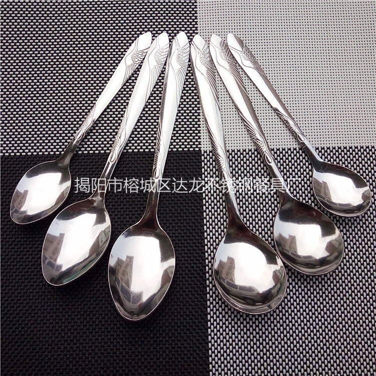 Crane small spoon thickened stainless steel tableware round spoon canteen dining spoon spoon spoon watermelon spoon wholesale Crane small spoon thickened stainless steel tableware round spoon canteen dining spoon spoon spoon watermelon spoon wholesale