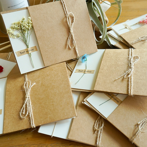 Cross-border retro kraft paper blessing dried flowers eternal flower card handmade high-end teacher's day mother's day greeting card