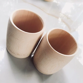 竹质工艺品;竹木藤苇干草;宗教法器