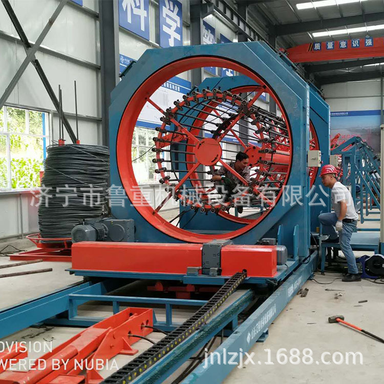 厂家专业生产全自动钢筋笼子标准滚焊机  节省材料 质量可靠