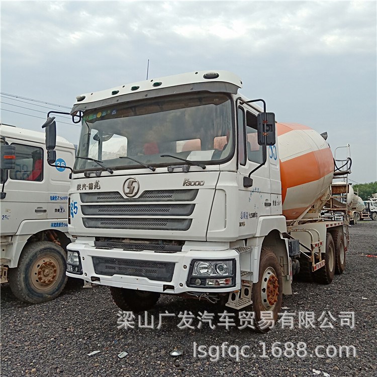 Автобетоносмеситель б/у Auman 12м3
