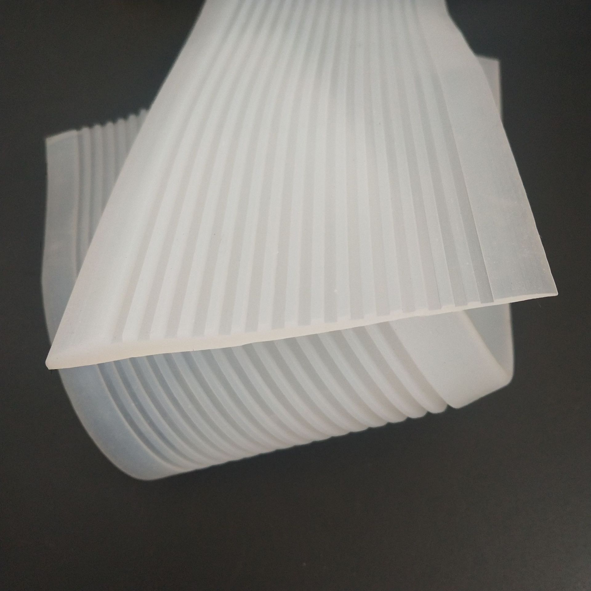 硅胶透明密封条止滑垫带防水防尘白色填缝密实条平板耐高温橡胶条