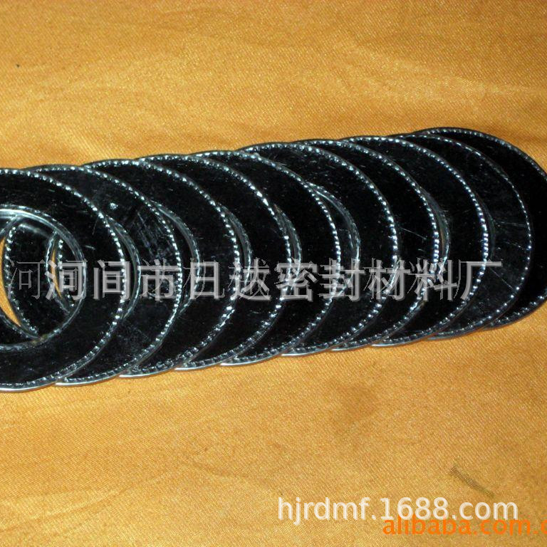 厂家直销柔性石墨复合垫片基本型金属缠绕垫耐压耐腐蚀法兰盘