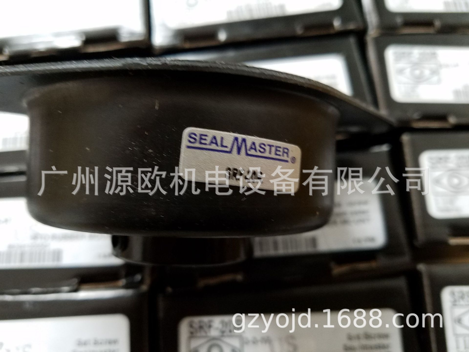 SRF-20R 原装美国SEALMASTER带座外球面轴承 橡胶法兰座 RR-20R