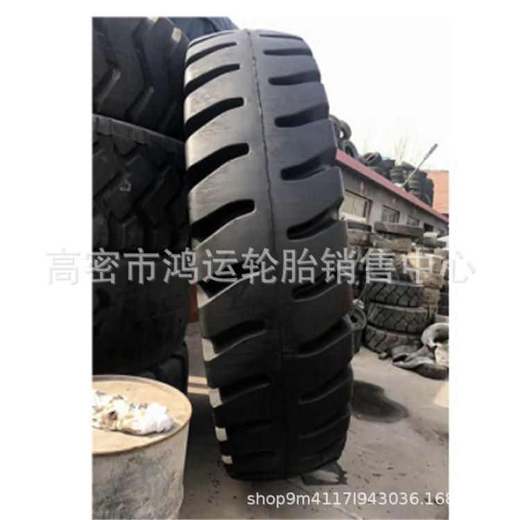 27.00-49 矿用自卸车轮胎 E4花纹 工程机械轮胎 27.00-49 轮胎