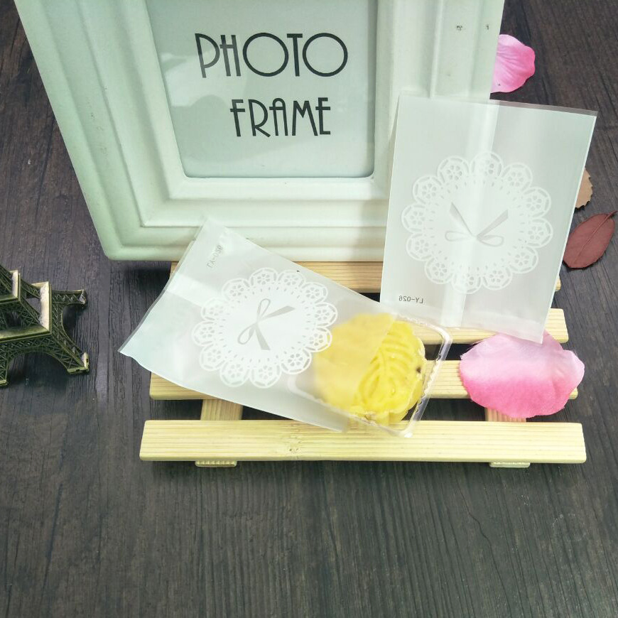 月饼包装磨砂白色蕾丝蝴蝶结面包袋 25-100克 批发零售100个装