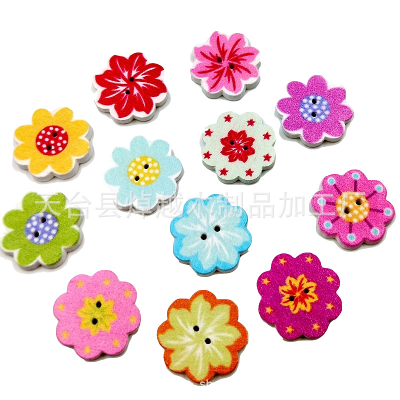 Suministro de botones de madera impresos con fondo blanco botones de flores impresos botones de ropa infantil decoración diy 50