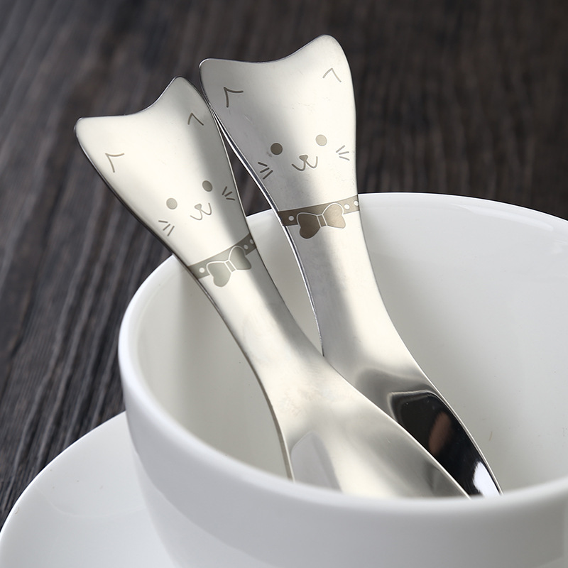 Cuchara de tenedor de acero inoxidable 304 cuchara de ensalada de cuchara de gato lindo creativo tenedor cuchara de mango corto de helado para niños puede ser logotipo personalizado