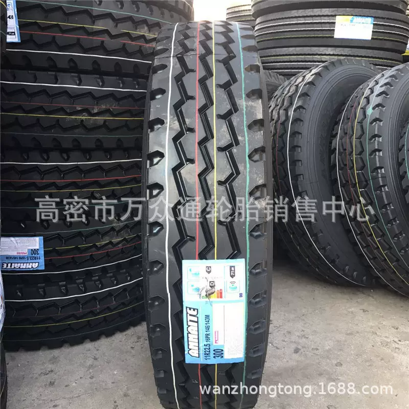 供应子午线平板车轮胎 11R22.5 载重汽车钢丝胎