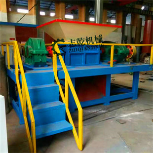 �p�S˺��C �鲼�C ������������C �U���侎���������O��