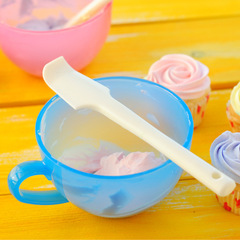 Color mixing bowl, curved bean paste spatula, soft butter cream stirring silicone spatula, curved butter cream stirring spatula