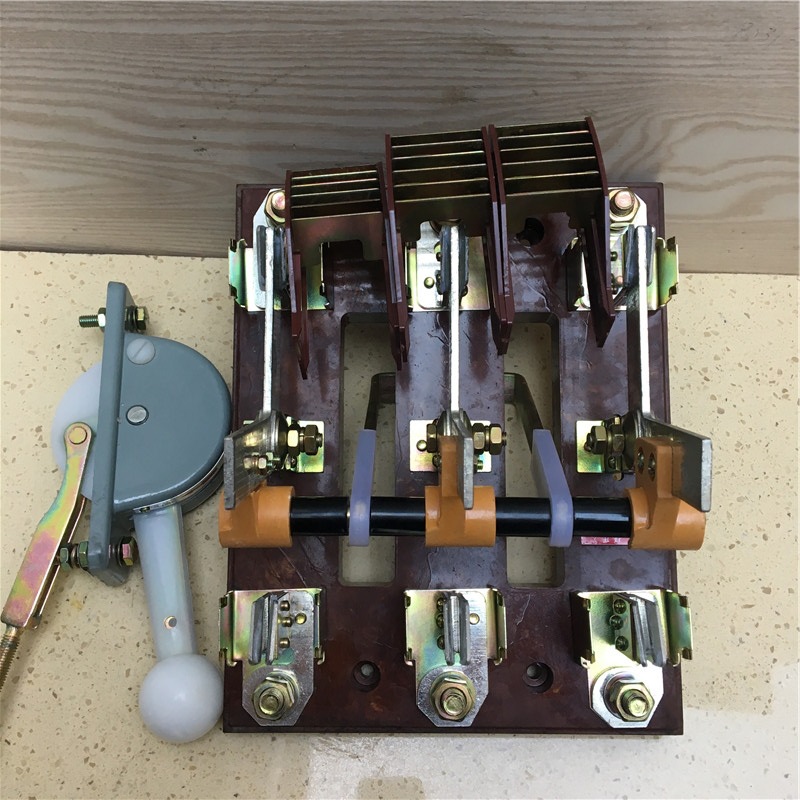 HS13BX-400/31开启式刀开关旋转式 隔离开关HS13B-600上海良大