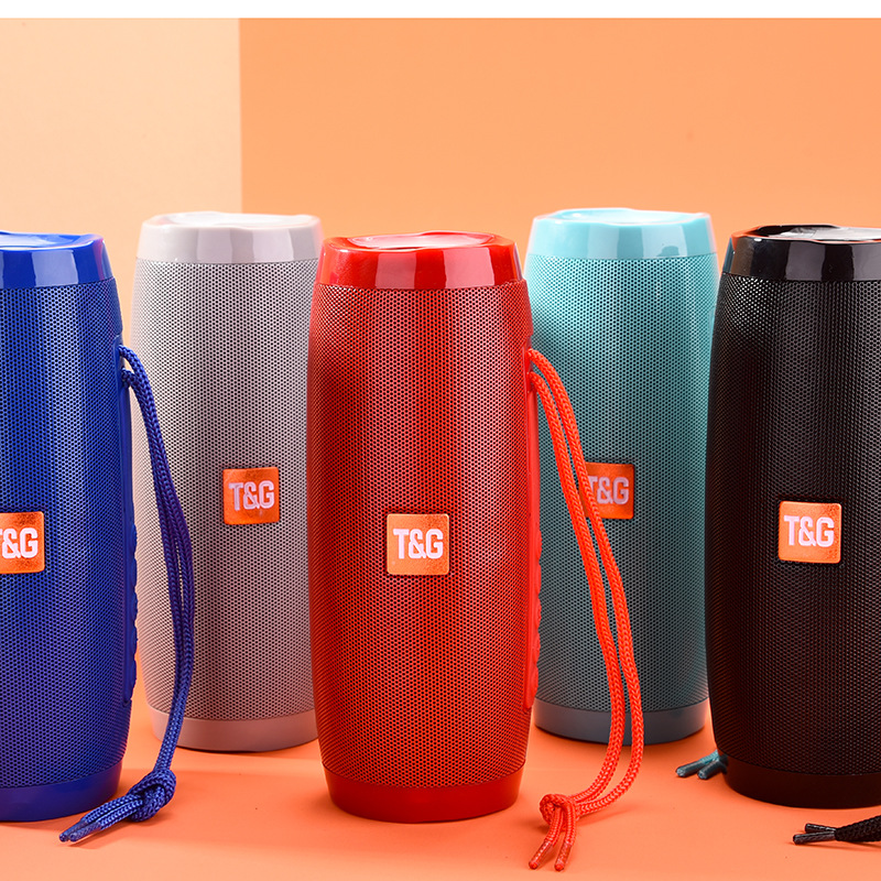 Audio Colorful Pulsating Bluetooth Speaker Creative Subwoofer Small Speaker Desktop Audio Amplifier All-In-One Machine