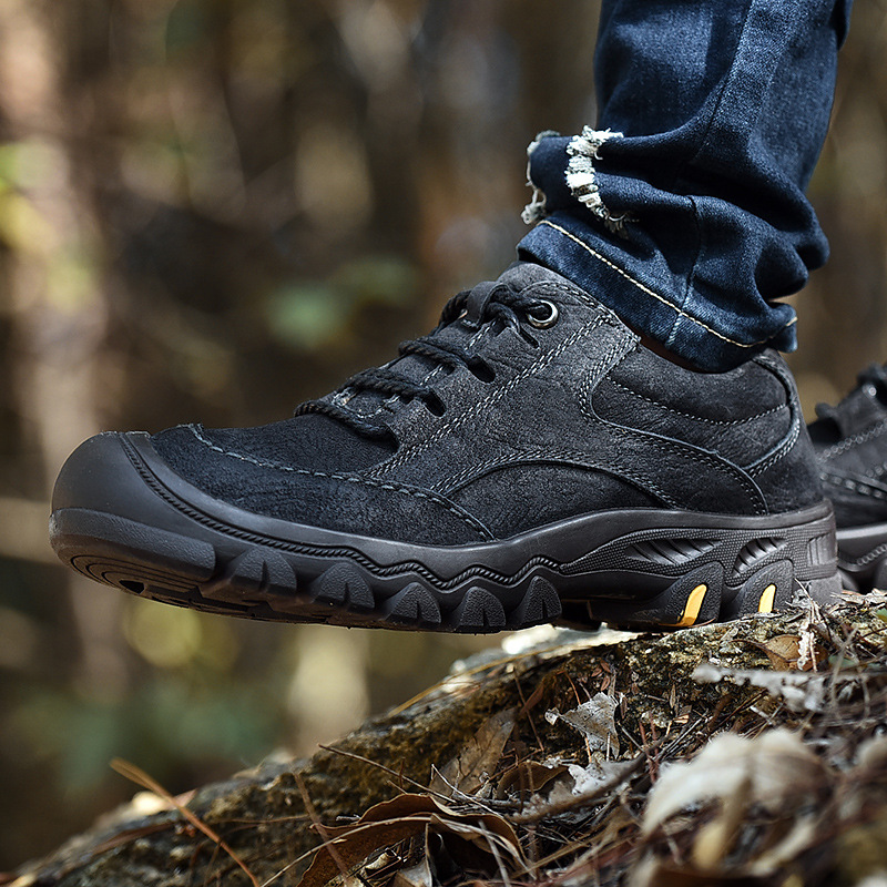 Men's Waterproof Hiking Shoes Non-slip Cowhide Outdoor Trainers_voghion.com