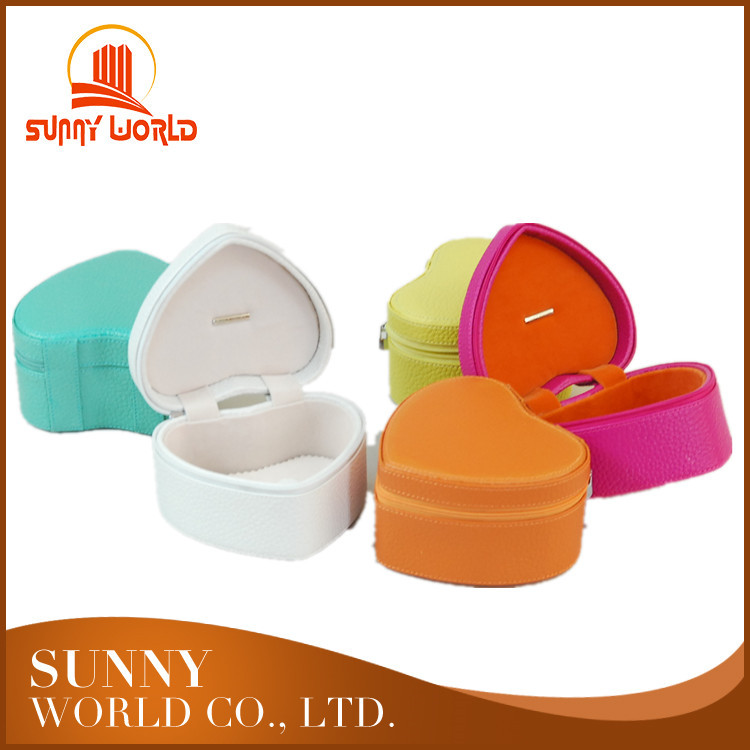 高档pu皮质珠宝首饰收纳盒心形皮革便携式戒指项链首饰包装盒