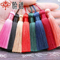 Facebook 8CM short fat tassel tassel 32 colors vertical ice silk small hanging tassel bookmark U disk mobile phone case small tassel pendant