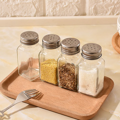 Kitchen glass spice bottles, barbecue seasoning bottles, seasoning cans, pepper shaker, salt, chicken essence, MSG seasoning can