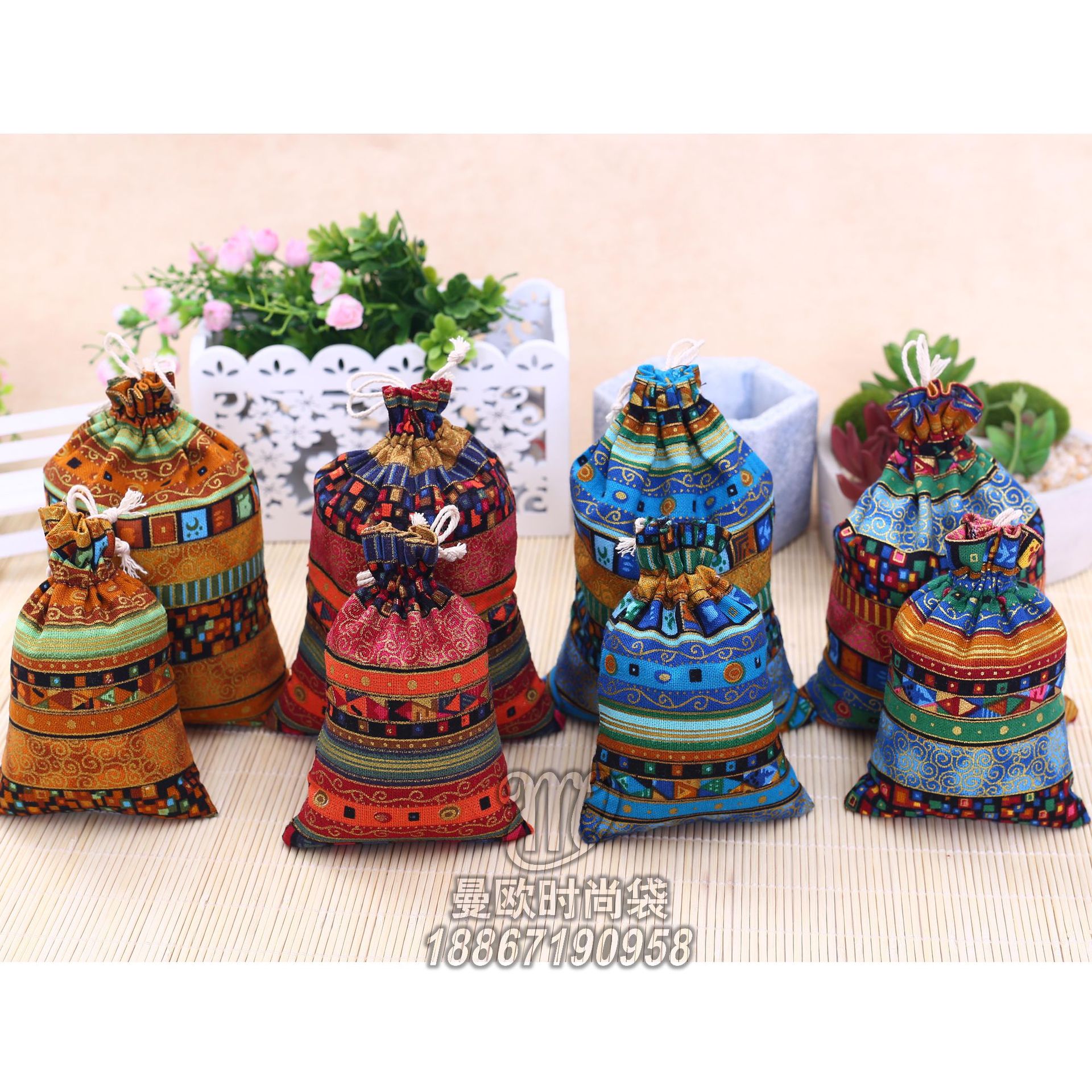 厂家直销棉布民族风束口袋饰品礼品袋棉布袋印花棉布彩图袋13X18