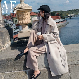 女式毛呢外套;女式衬衫;女式马甲