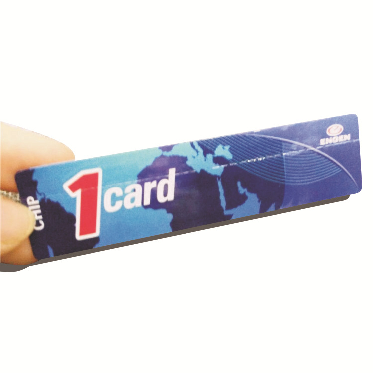 深圳工厂供应防撕防揭的UHF 860~960MHZ超高频汽车挡风玻璃标签