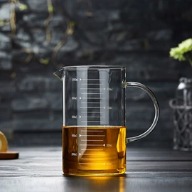 玻璃杯;茶壶;茶叶罐