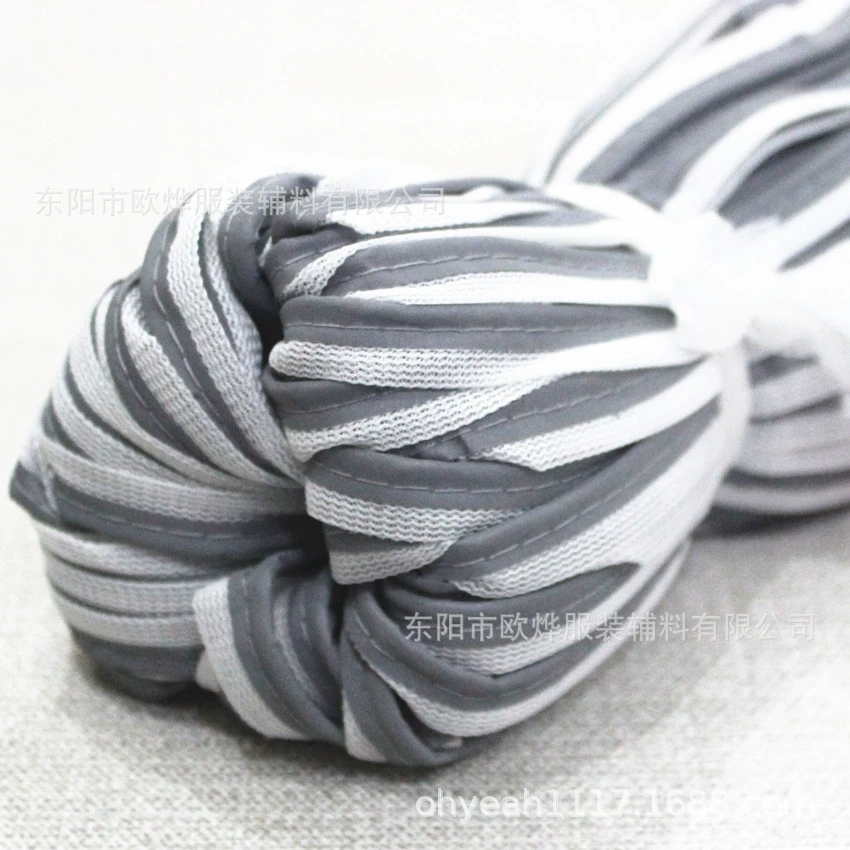 Яркие светоотражающие окантовки