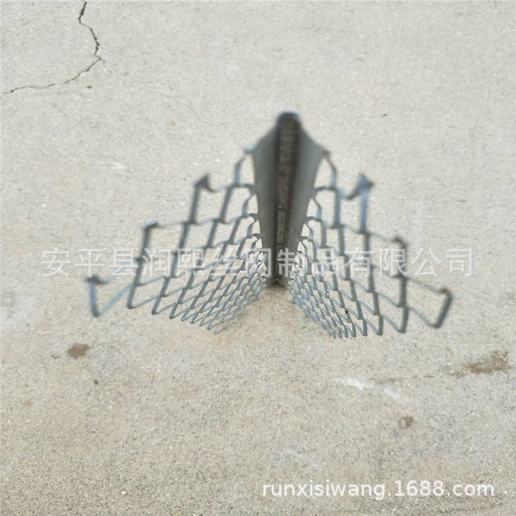 菱形孔护角网防撞金属阳角条金属楼梯踏步护角网 镀锌板冲孔护角