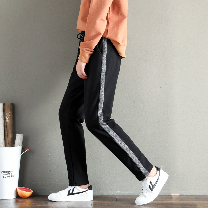 2021 Sports Casual Pants Women's Fleece-lined Thickened Winter Pants Korean Style Slim-fit Jogging Pants with Two Bars 0311H